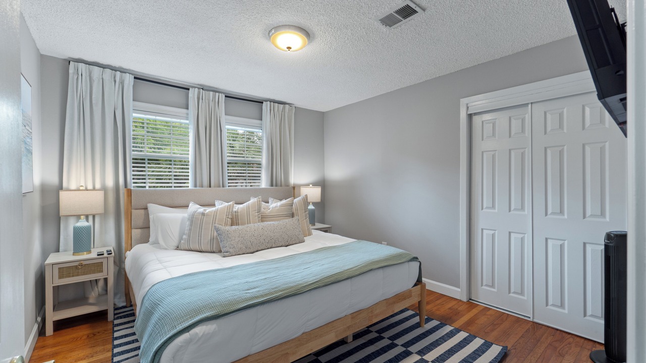 Photo of Bedroom in Mary Esther