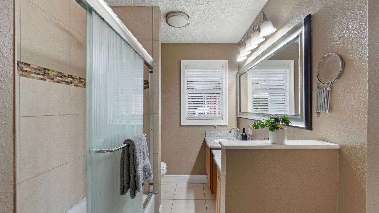 Photo of Bathroom in Mary Esther