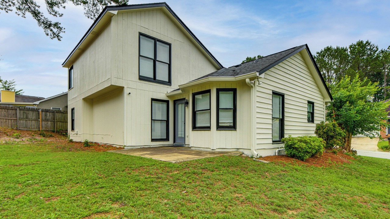 Photo of Outdoor in Fortson