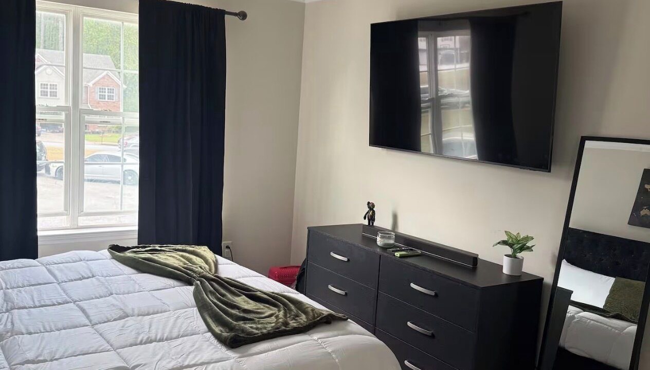 Photo of Bedroom in Ellenwood