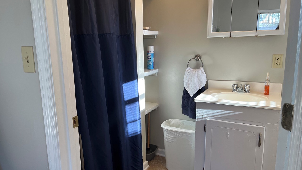 Photo of Bathroom in Americus