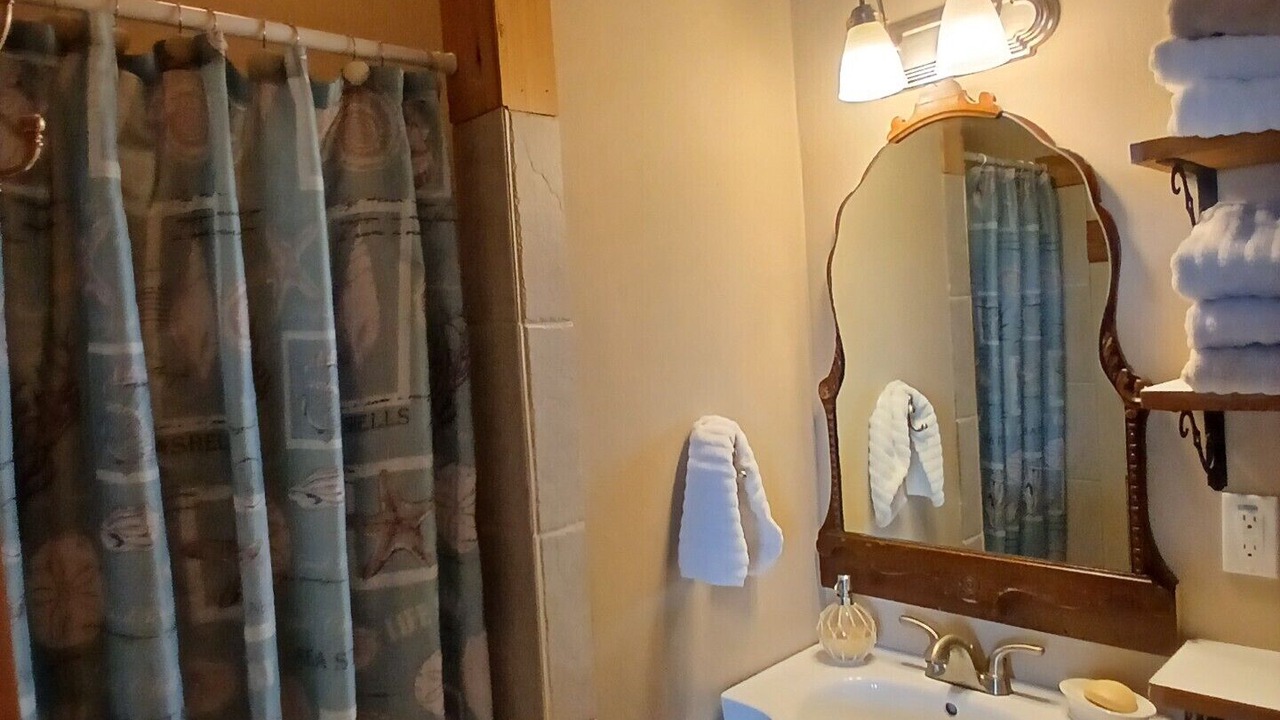 Photo of Bathroom in Salem