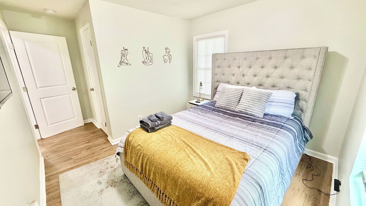 Photo of Bedroom in Hapeville