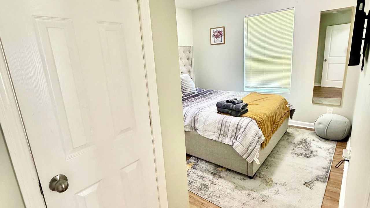 Photo of Bedroom in Hapeville