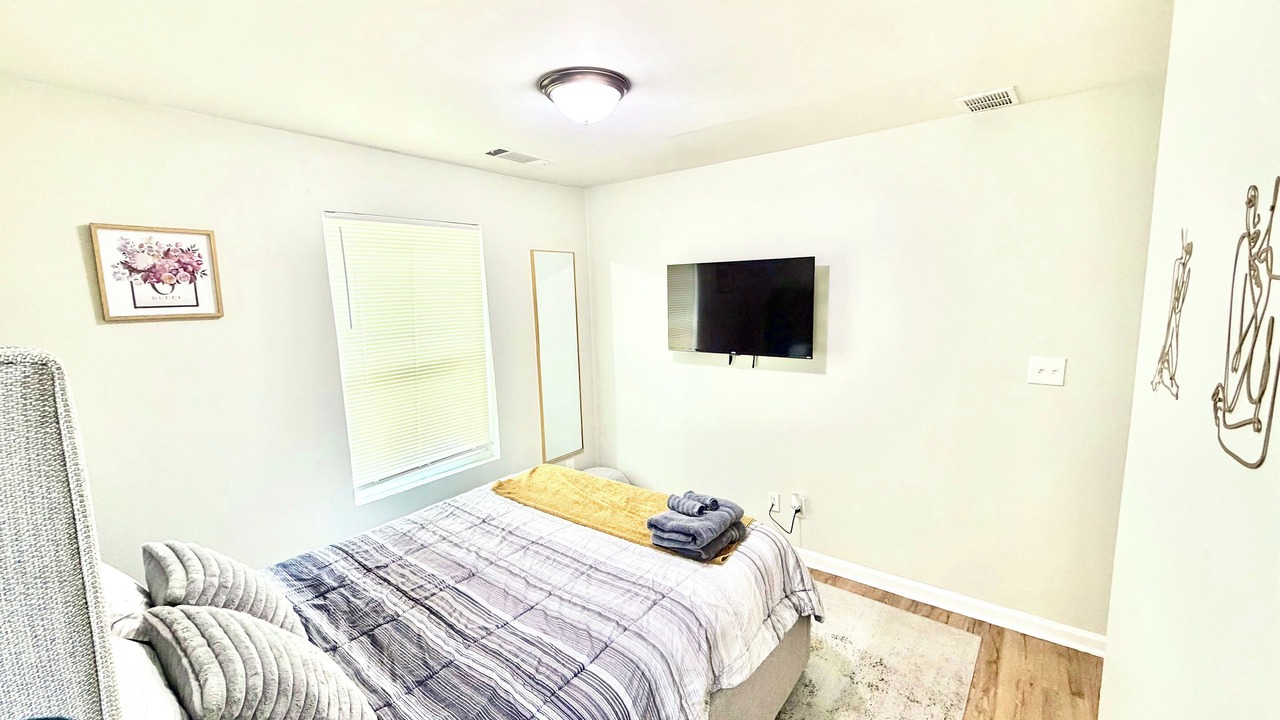 Photo of Bedroom in Hapeville