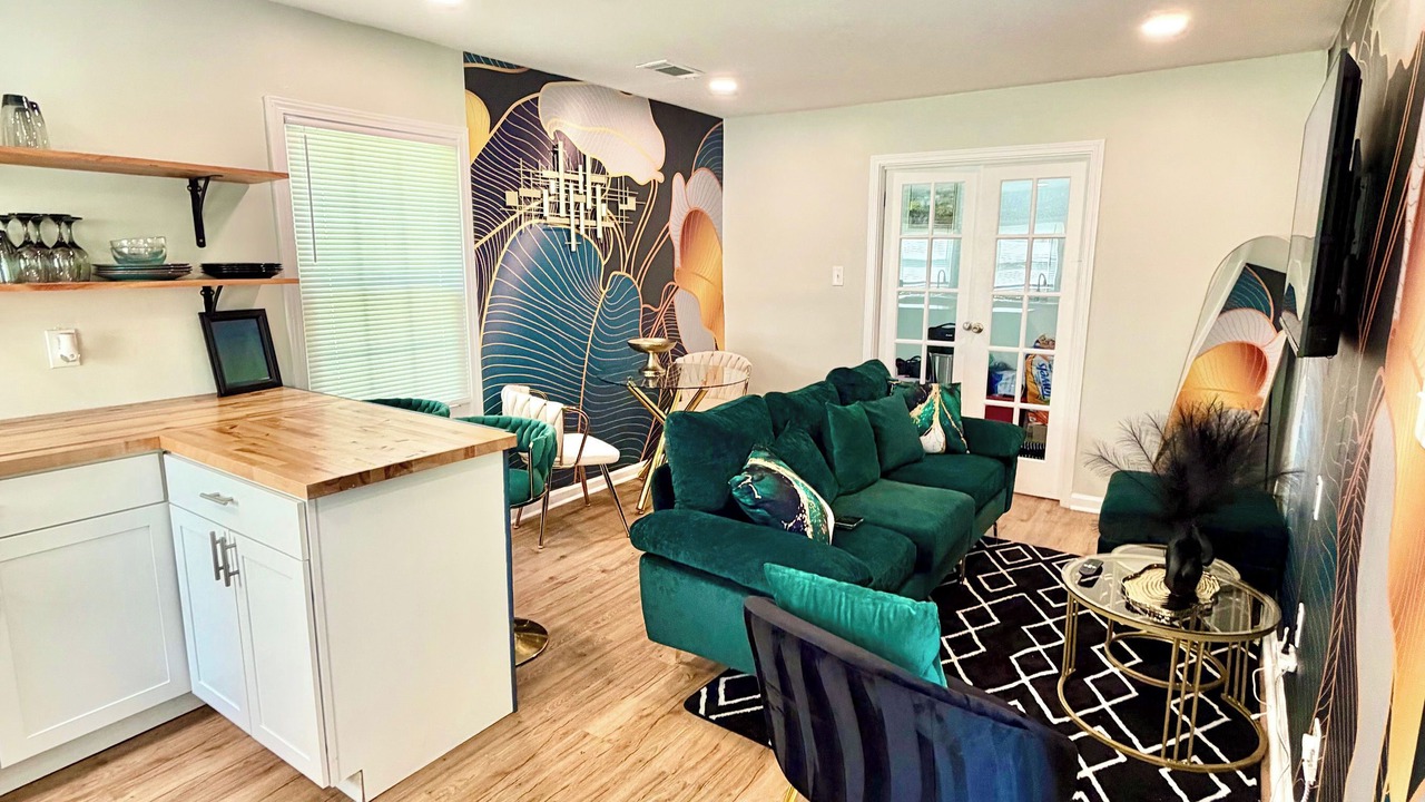 Photo of Livingroom in Hapeville