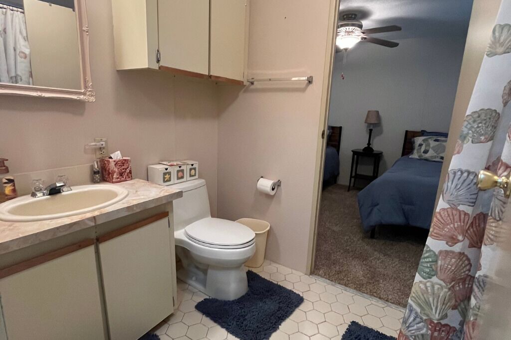 Photo of Bathroom in Welaka