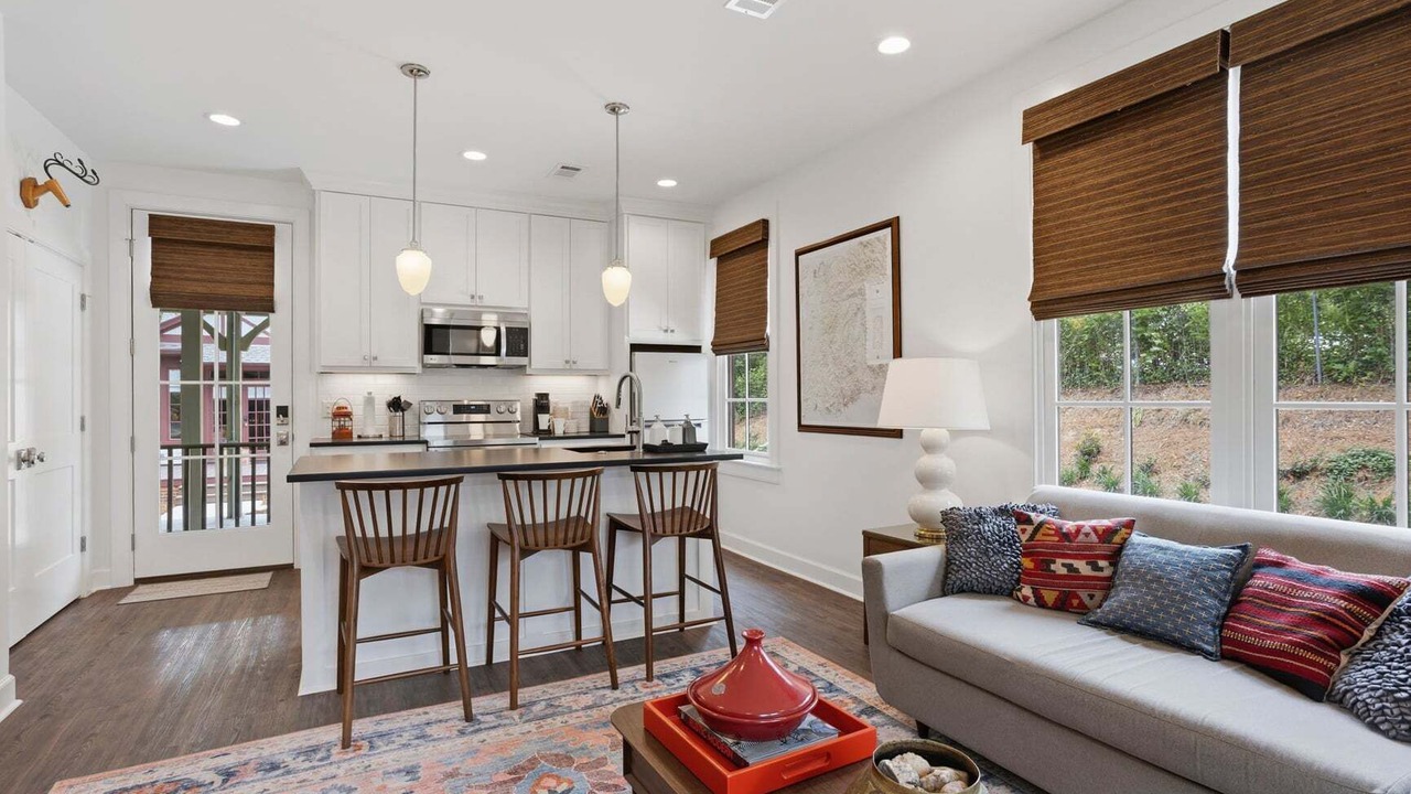 Photo of Livingroom in Clinton