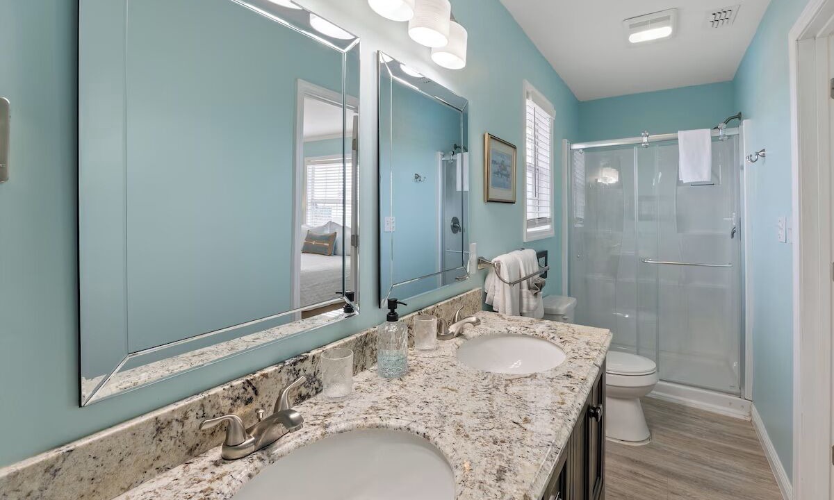 Photo of Bathroom in Southpointe