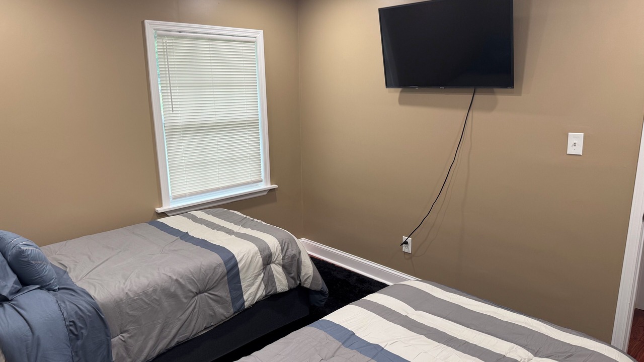 Photo of Bedroom in Forest Park