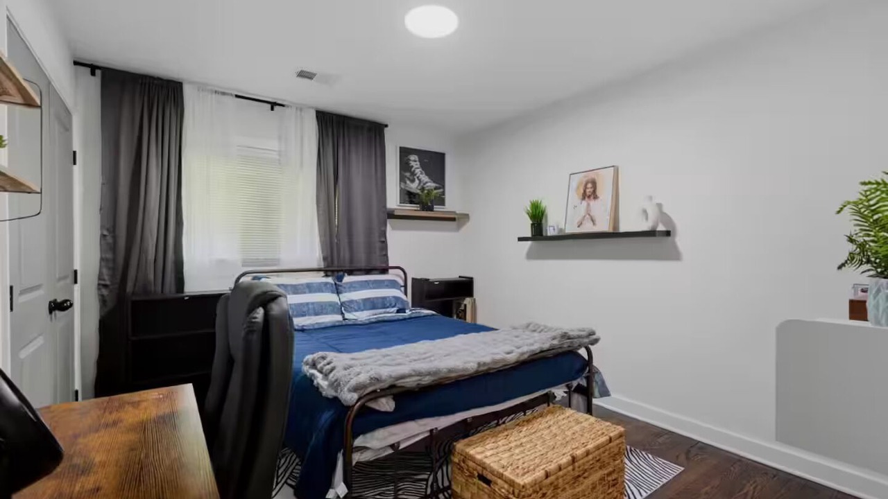 Photo of Bedroom in Southwestern