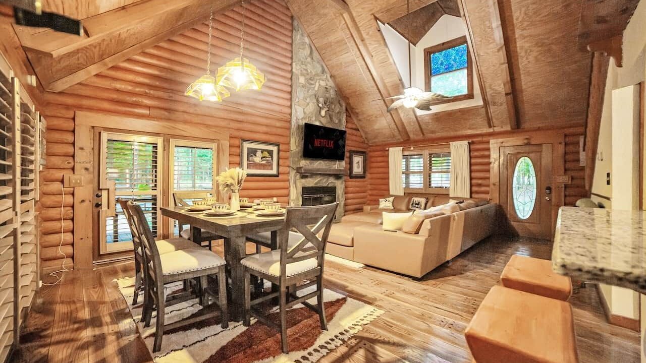 Photo of Livingroom in McDonough