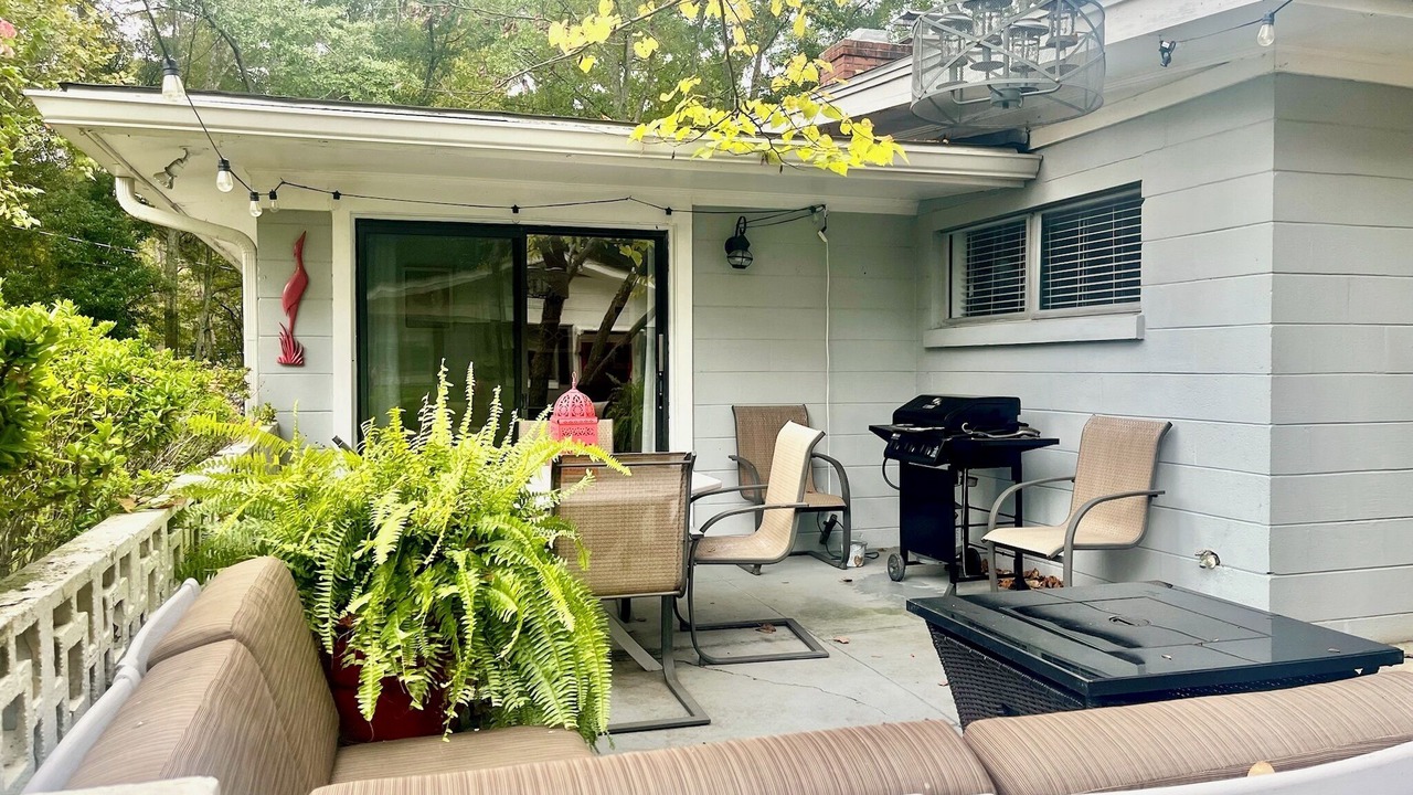 Photo of Outdoor in Warm Springs