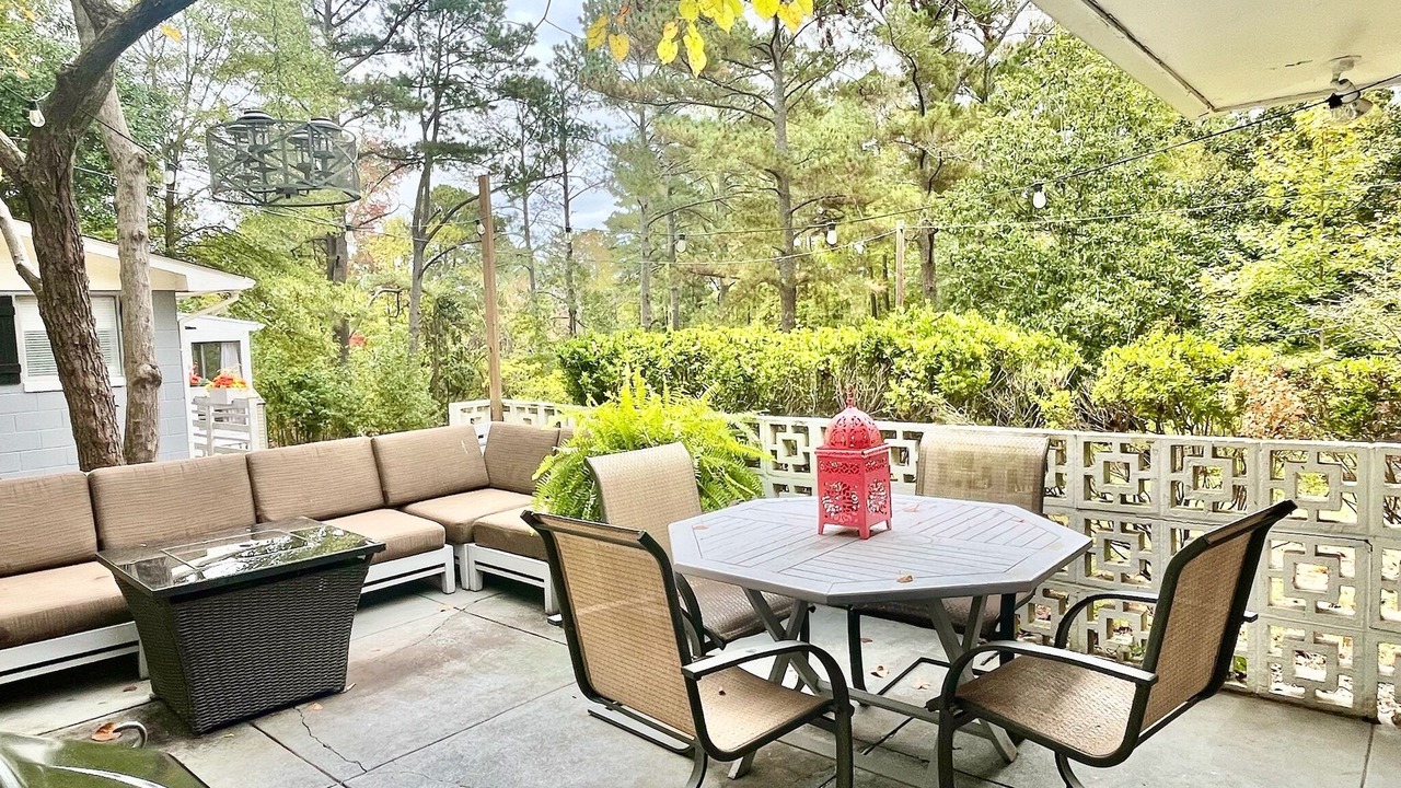 Photo of Outdoor in Warm Springs