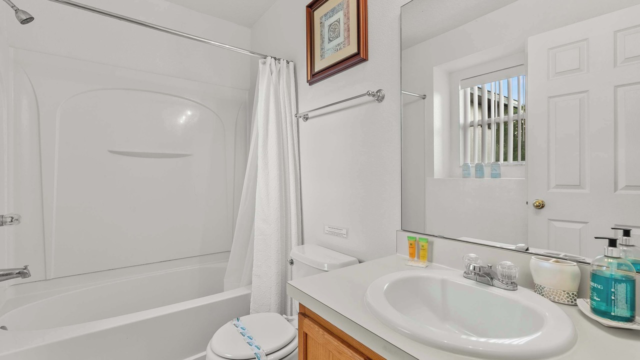 Photo of Bathroom in Windwood Bay