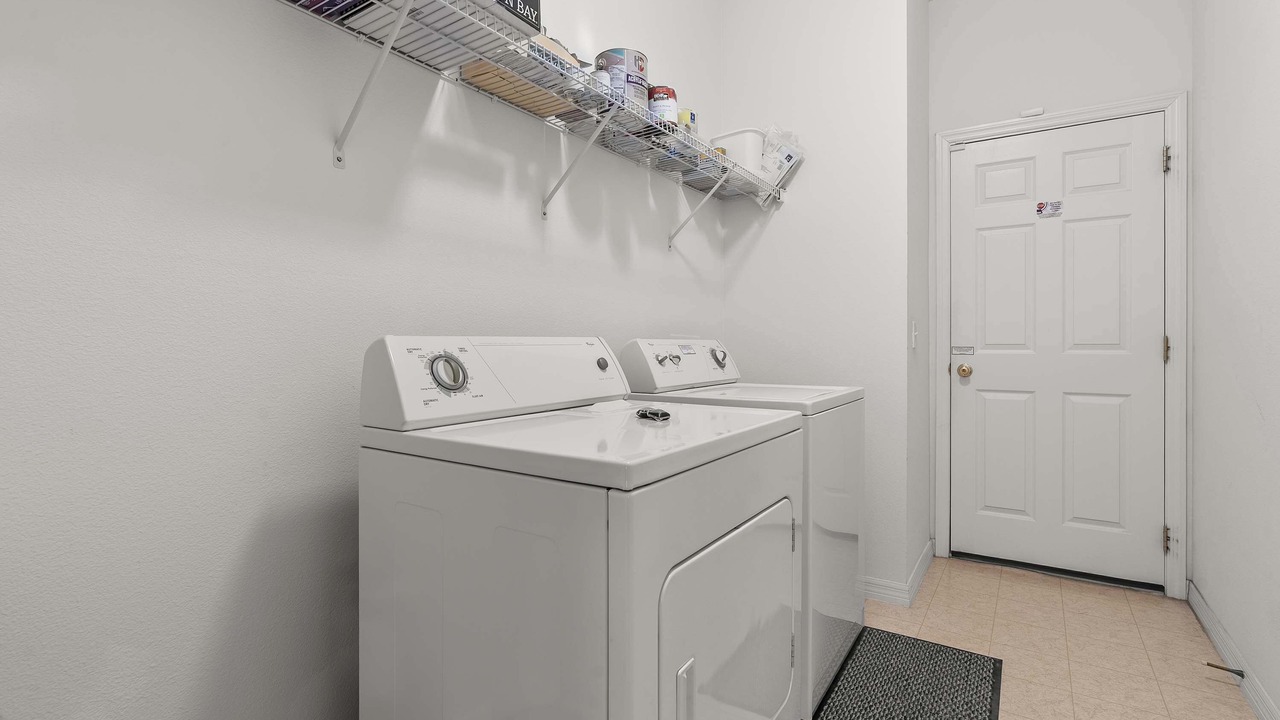 Photo of Bedroom in Windwood Bay