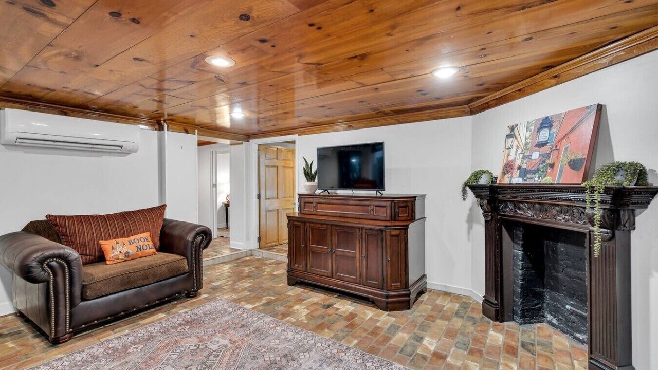 Photo of Livingroom in New Orleans
