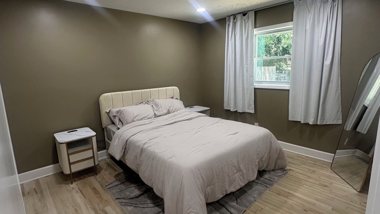 Photo of Bedroom in Buford Highway