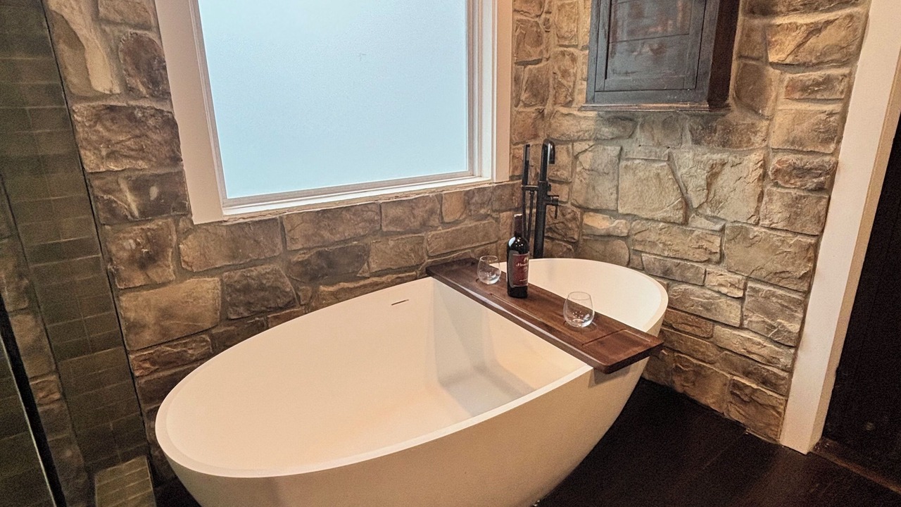Photo of Bathroom in College Park