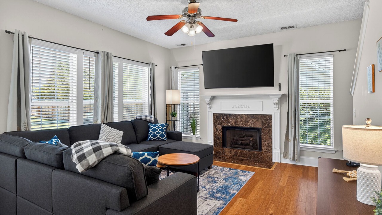 Photo of Livingroom in Pooler