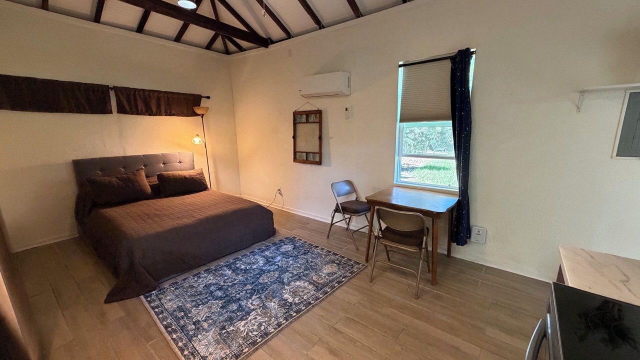 Photo of Bedroom in Eustis