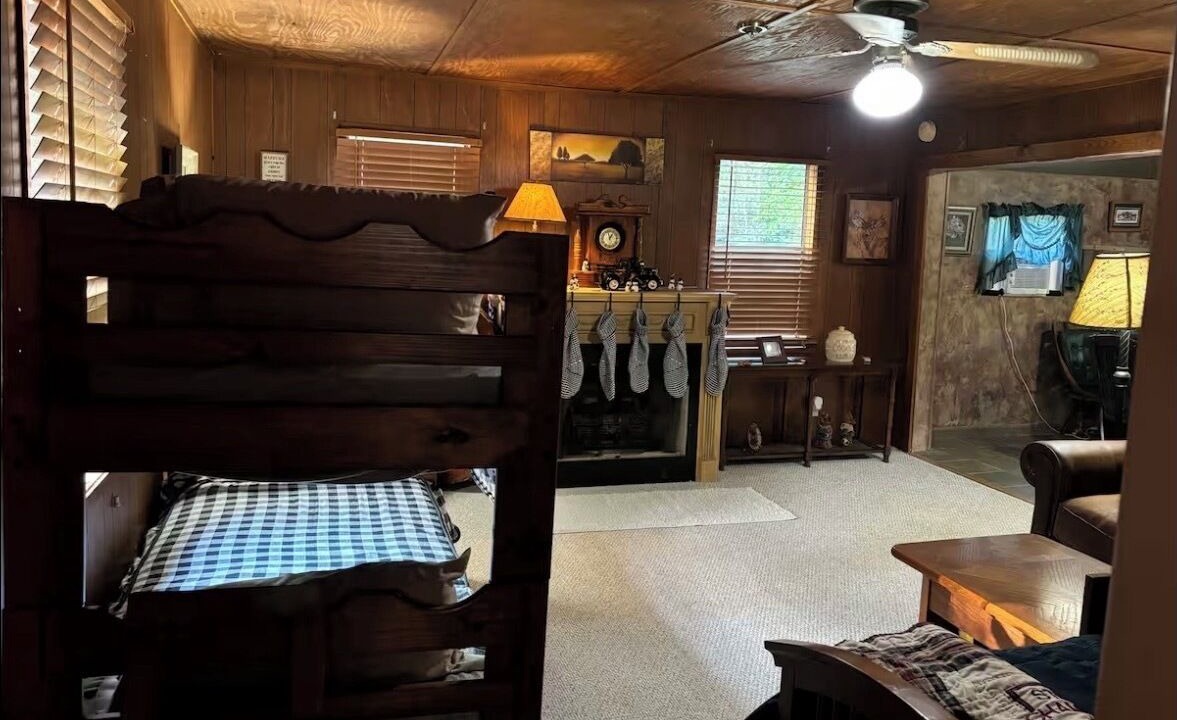 Photo of Bedroom in Samantha