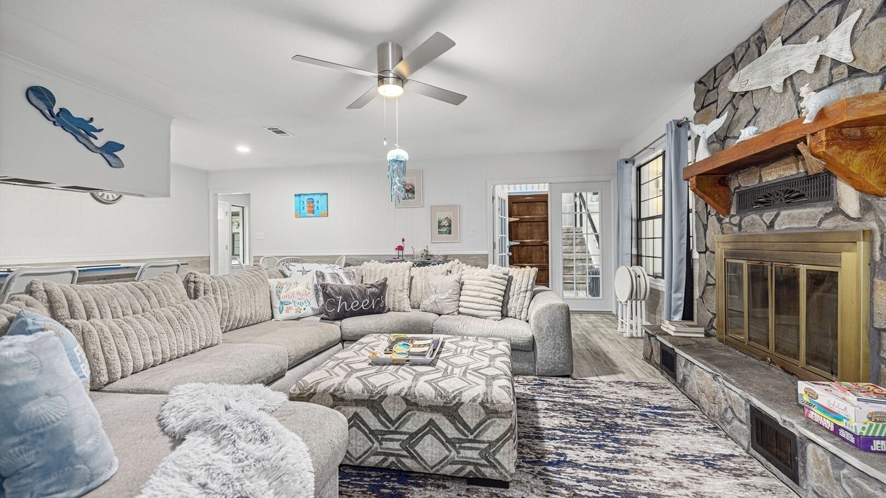 Photo of Livingroom in Niceville