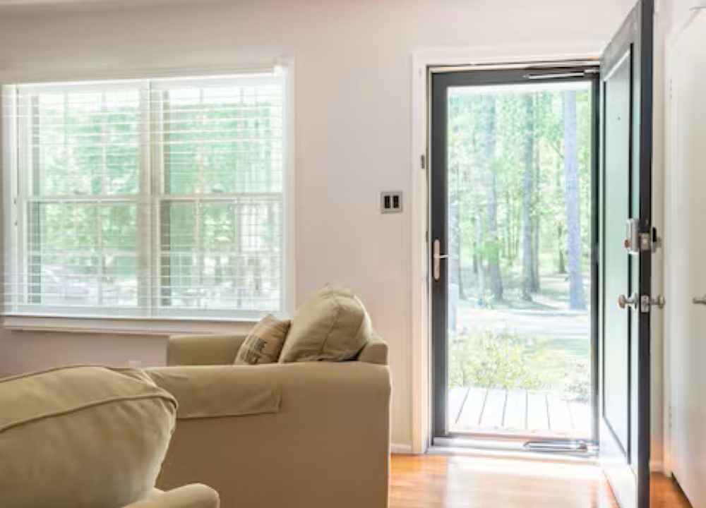 Photo of Livingroom in Fortson