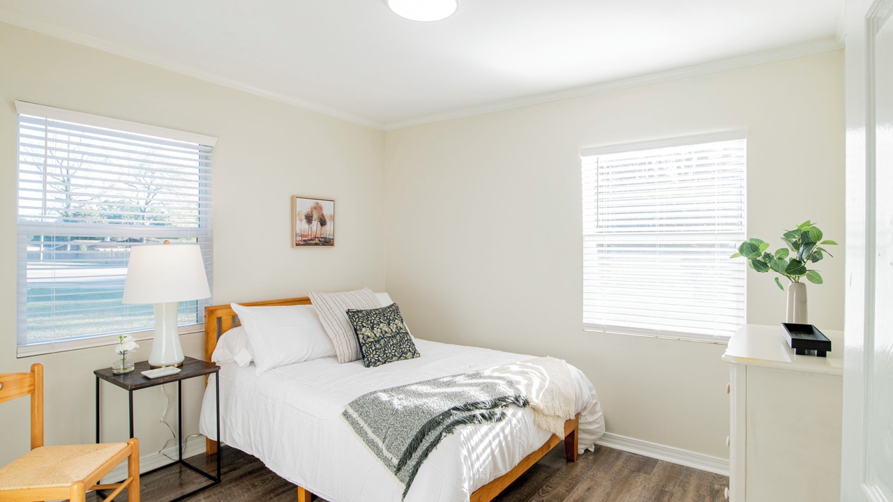 Photo of Bedroom in Mobile
