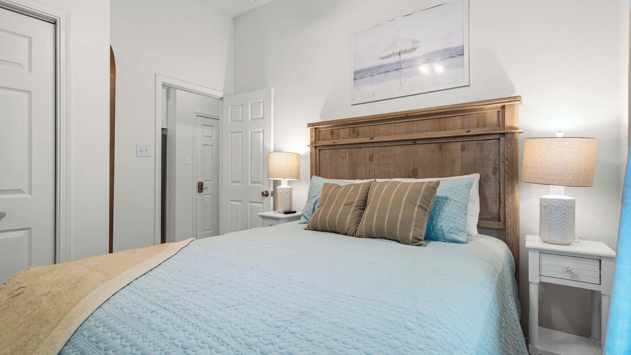 Photo of Bedroom in Dauphin Island