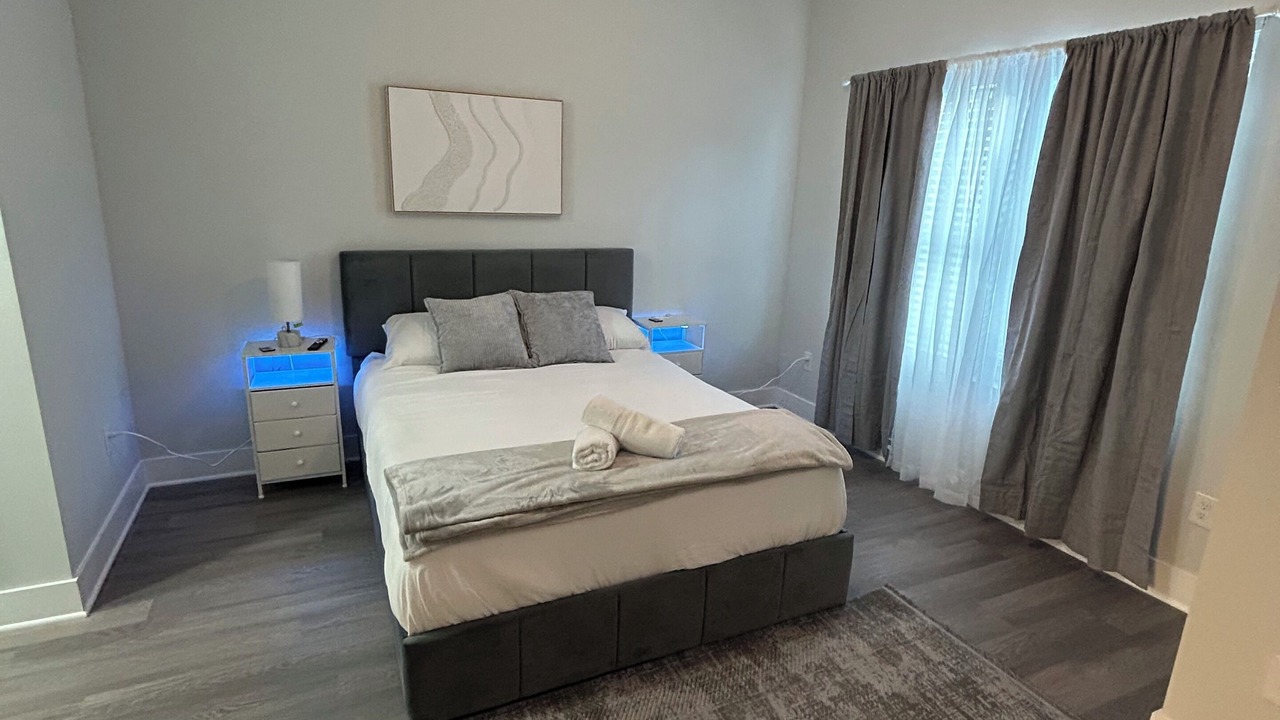 Photo of Bedroom in Urban Core