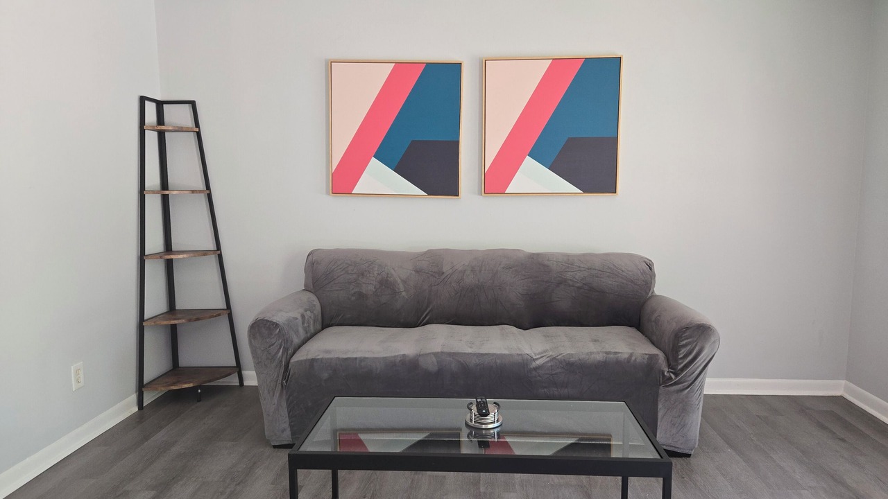 Photo of Livingroom in Forest Park