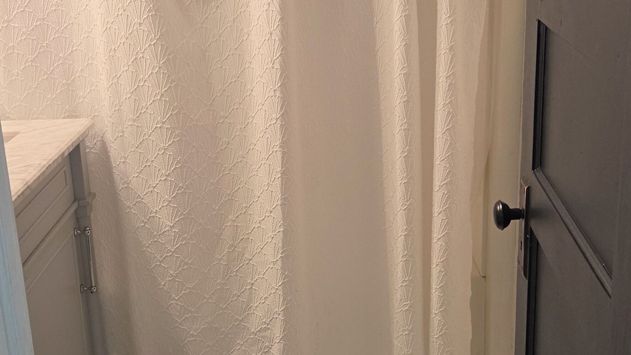 Photo of Bathroom in Washington