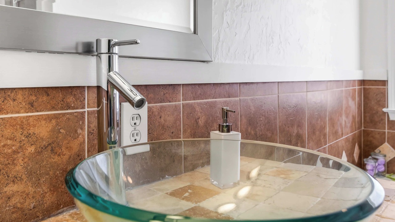 Photo of Bathroom in Gunter Afs