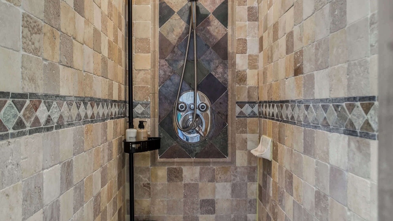 Photo of Bathroom in Gunter Afs