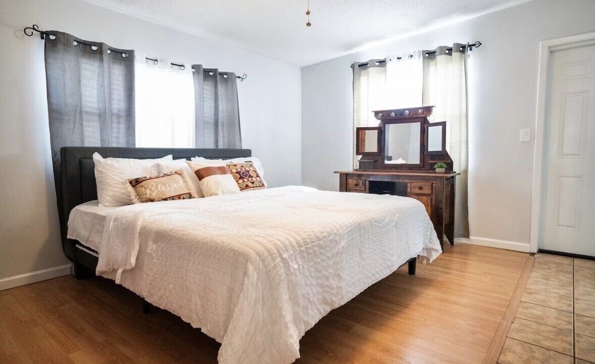 Photo of Bedroom in Minneola