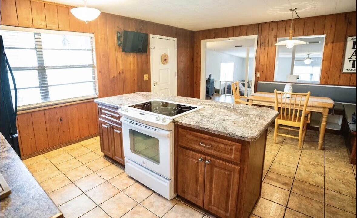 Photo of Kitchen in Minneola