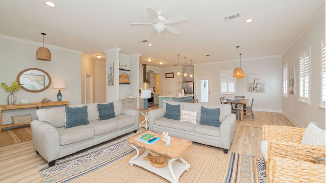 Photo of Livingroom in Waveland