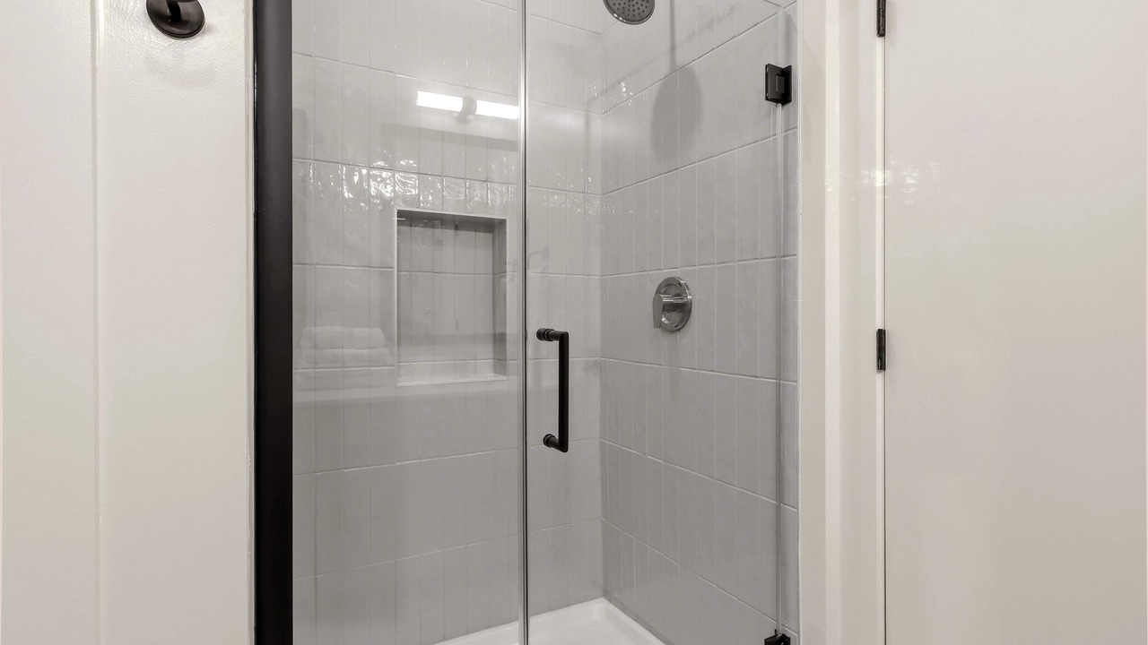Photo of Bathroom in Metropolitan