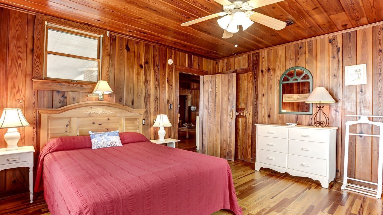 Photo of Bedroom in Fernandina Beach