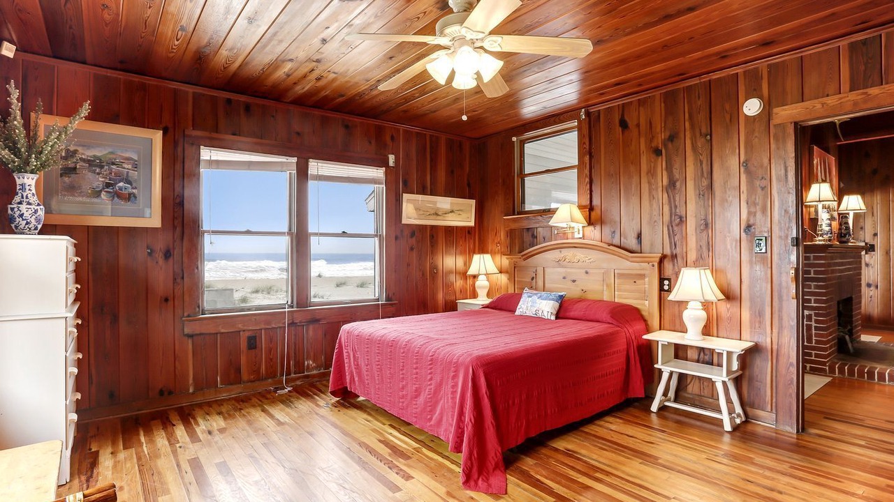 Photo of Bedroom in Fernandina Beach