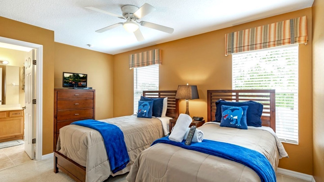 Photo of Bedroom in Watersong