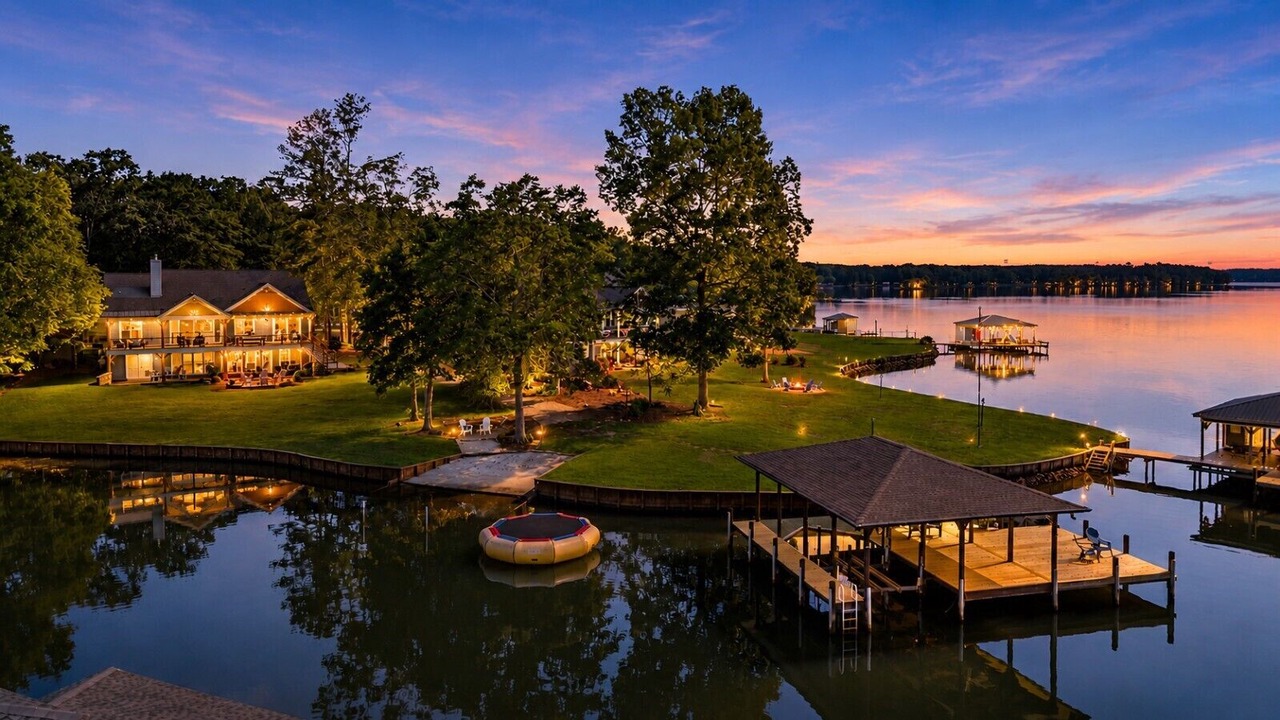 Photo of Others in Lake Oconee