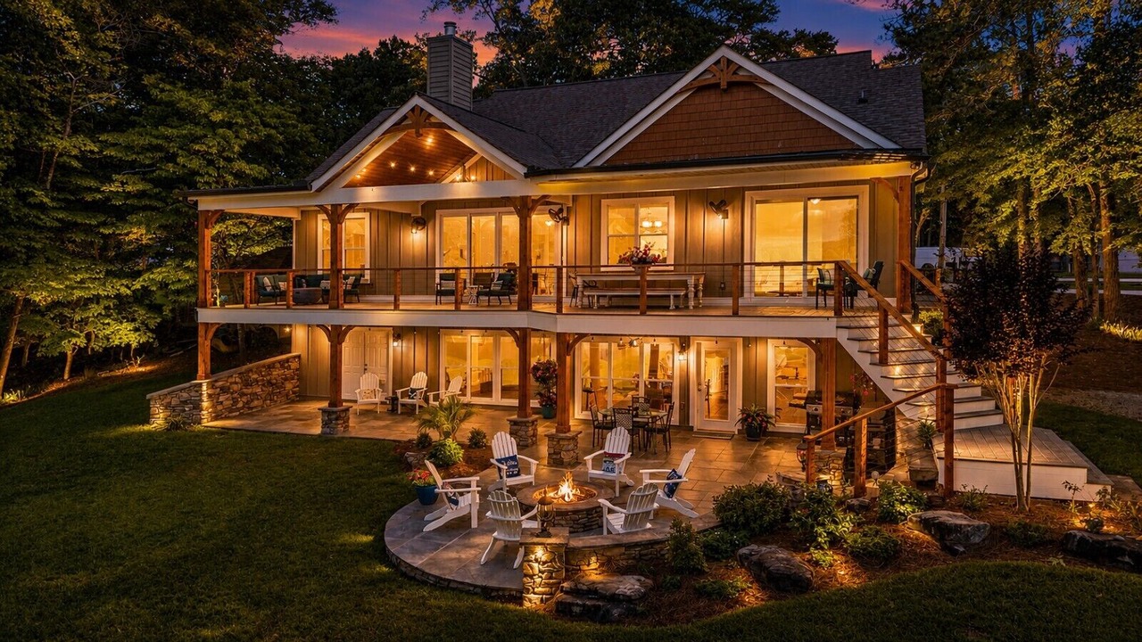 Photo of Others in Lake Oconee