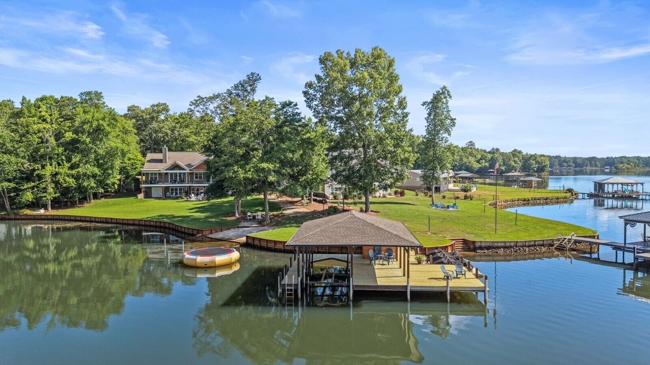 Photo of Others in Lake Oconee
