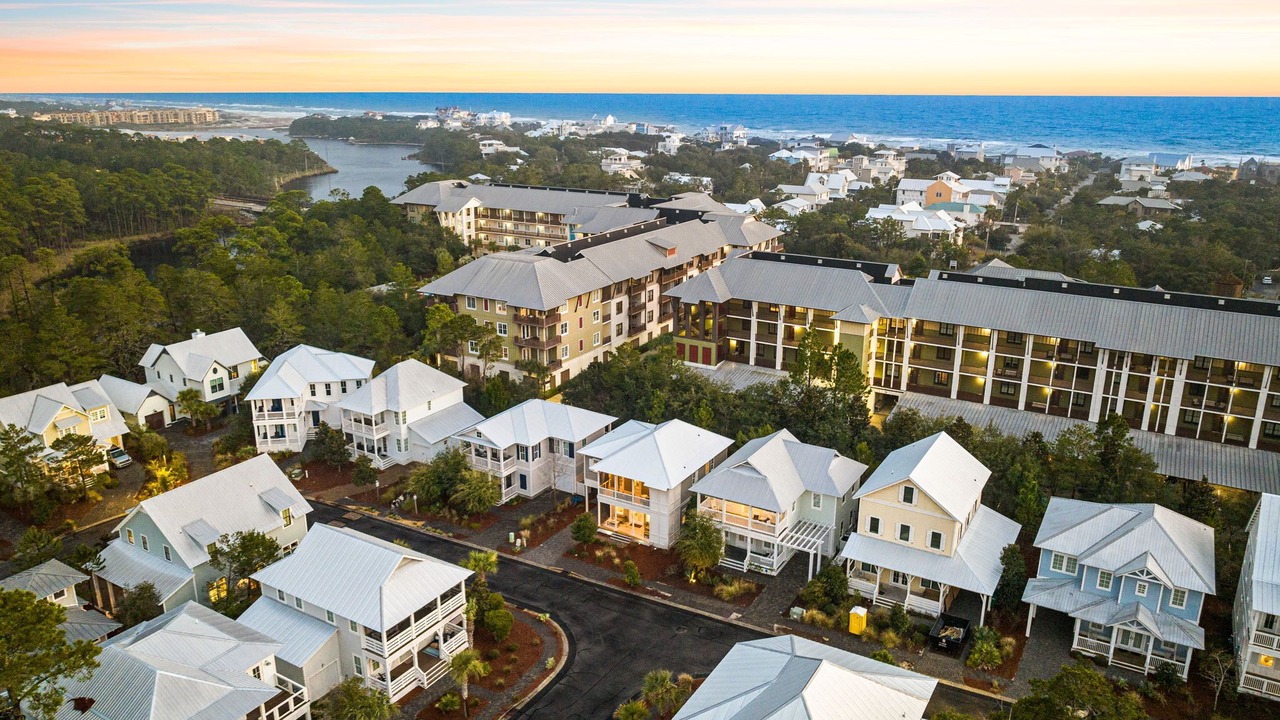 Photo of Outdoor in Lakeside at Blue Mountain Beach