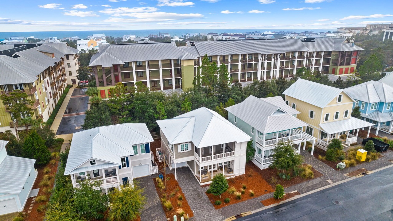 Photo of Outdoor in Lakeside at Blue Mountain Beach