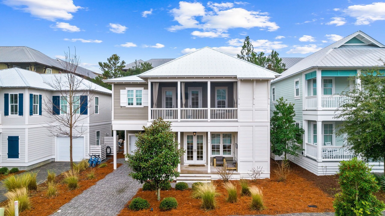 Photo of Outdoor in Lakeside at Blue Mountain Beach