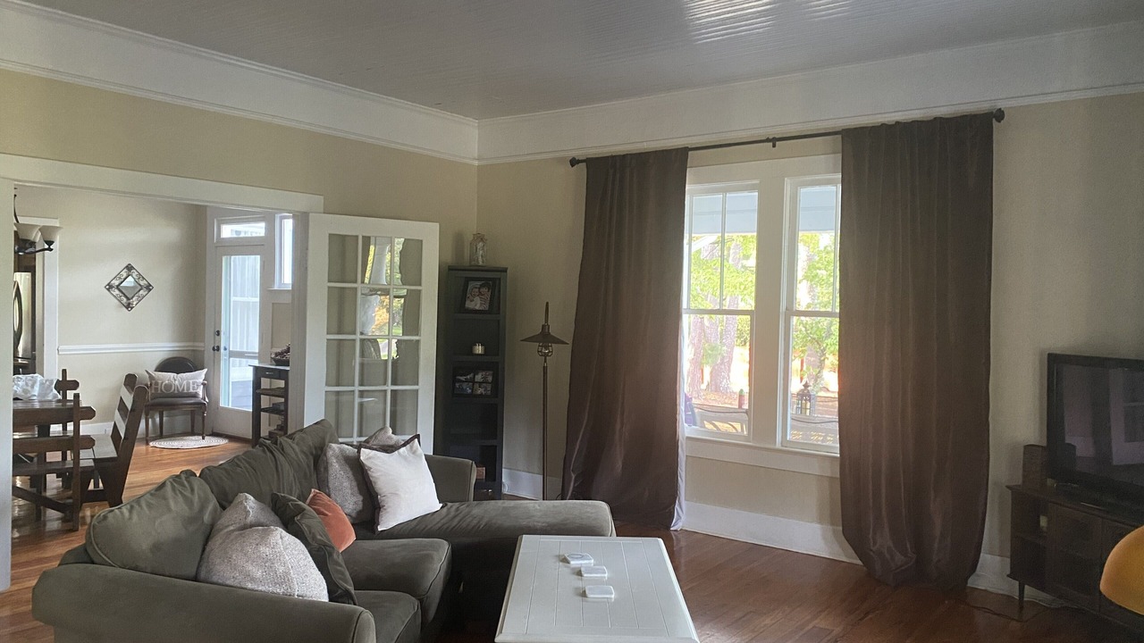 Photo of Livingroom in Watkinsville