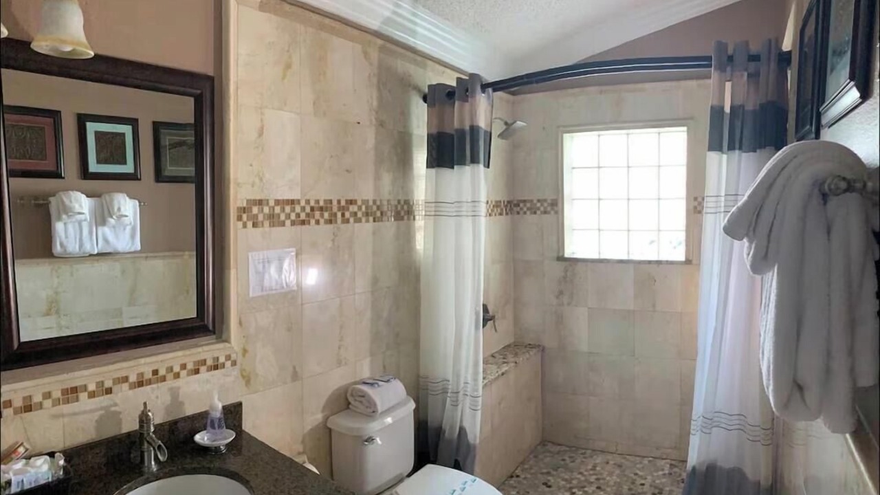 Photo of Bathroom in Alafaya Woods